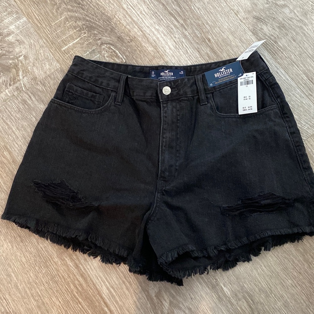 Hollister Ultra High-rise relaxed vintage short